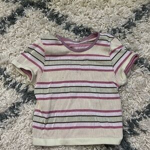 Cuteee Cropped top from urban outfitters😊